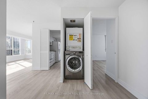 Photo 6 at 906 - 3050 Ellesmere Road, Morningside, Toronto