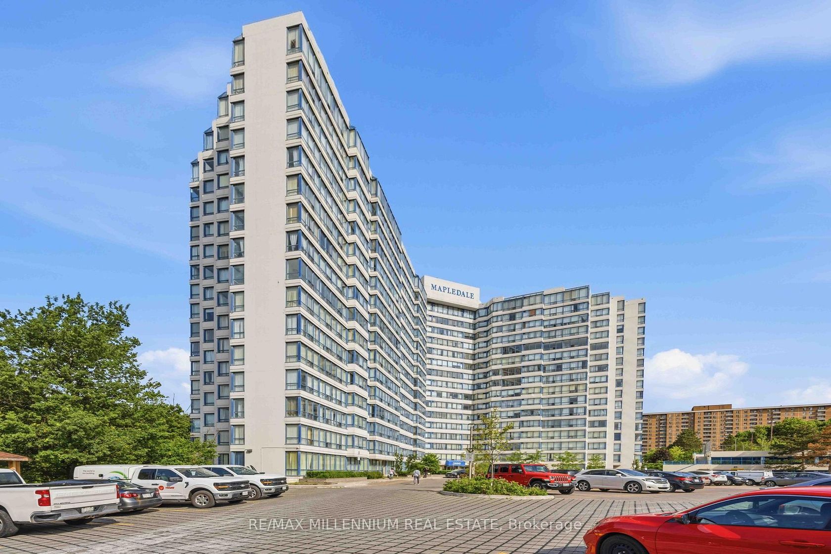 906 - 3050 Ellesmere Road, Morningside, Toronto 