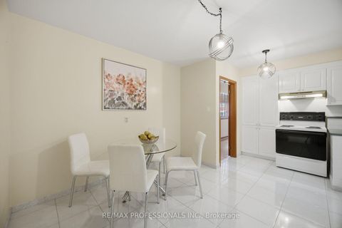 Photo 13 at 171 Regina Avenue, Lawrence, Toronto
