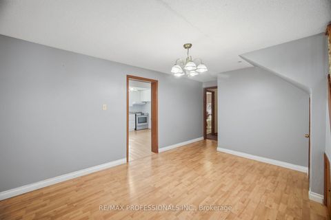 Photo 28 at 171 Regina Avenue, Lawrence, Toronto