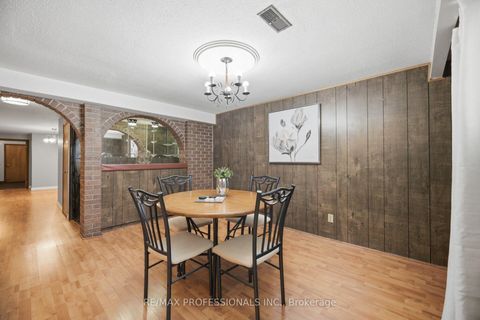 Photo 37 at 171 Regina Avenue, Lawrence, Toronto