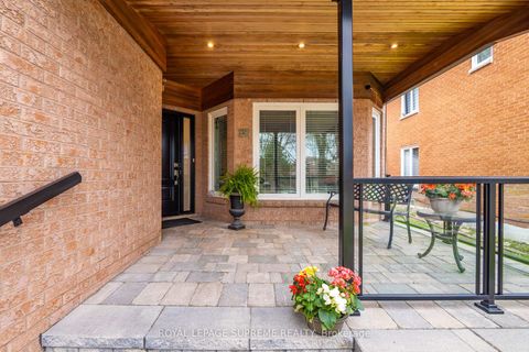 Photo 5 at 88 Empress Road, Maple, Vaughan