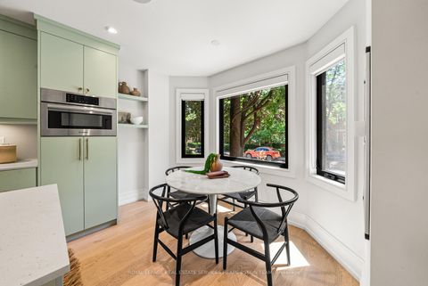 Photo 6 at 38 Shaftesbury Avenue, Moore Park, Toronto