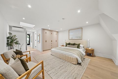 Photo 12 at 38 Shaftesbury Avenue, Moore Park, Toronto