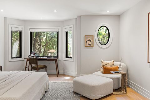 Photo 19 at 38 Shaftesbury Avenue, Moore Park, Toronto