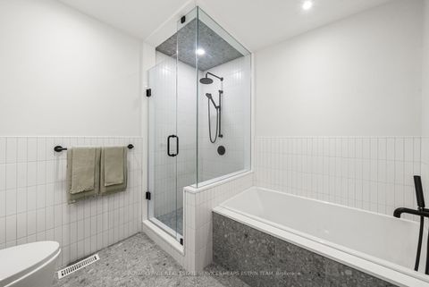 Photo 22 at 38 Shaftesbury Avenue, Moore Park, Toronto