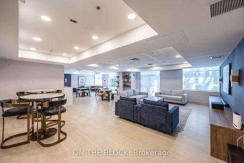 Photo 23 at 107 - 2495 Dundas Street W, High Park North, Toronto