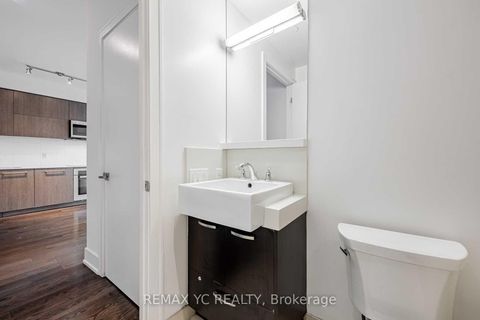 Photo 14 at 1104 - 170 Avenue Road, Annex, Toronto