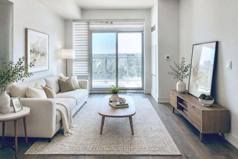 Photo 4 at 710 - 2 Teagarden Court, Willowdale East, Toronto