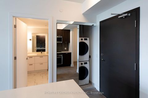 Photo 10 at 710 - 2 Teagarden Court, Willowdale East, Toronto
