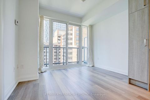 Photo 11 at 806 - 77 Mutual Street, Yonge Corridor, Toronto