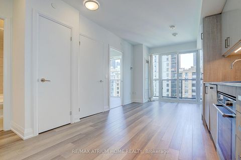 Photo 12 at 806 - 77 Mutual Street, Yonge Corridor, Toronto