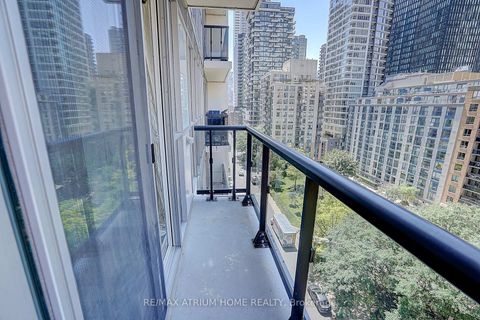Photo 16 at 806 - 77 Mutual Street, Yonge Corridor, Toronto