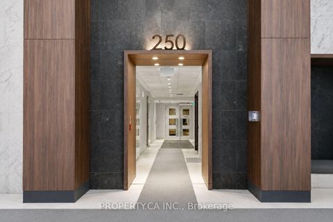 Photo 3 at 329 - 250 Wellington Street, Waterfront Communities C1, Toronto