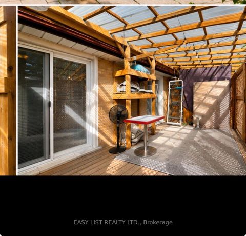 Photo 11 at 15 Summerglade Drive, Malvern West, Toronto