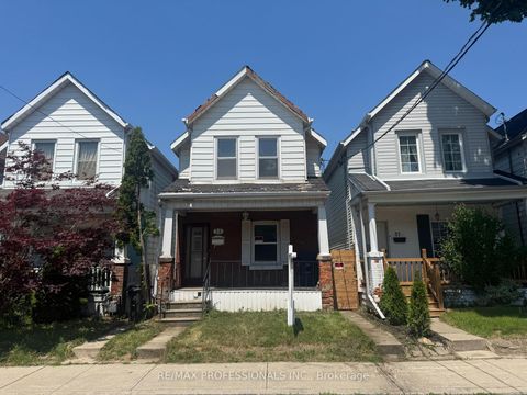 Photo 1 at 39 Holley Avenue, Weston, Toronto