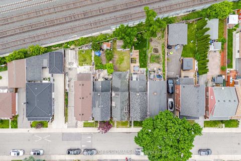 Photo 6 at 39 Holley Avenue, Weston, Toronto