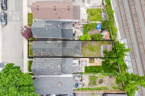 Photo 9 at 39 Holley Avenue, Weston, Toronto