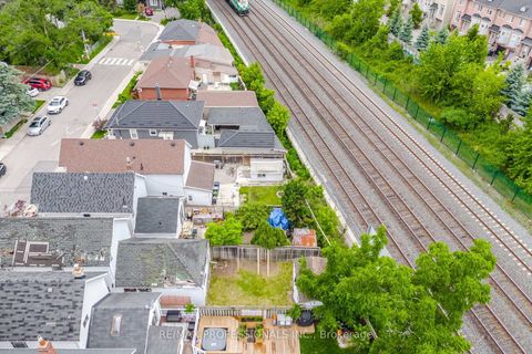 Photo 21 at 39 Holley Avenue, Weston, Toronto