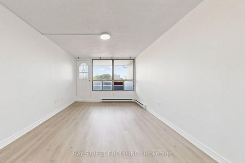 Photo 5 at 302 - 55 Sunny Glenway, Flemingdon Park, Toronto