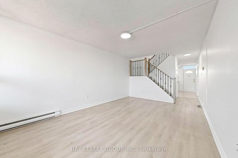 Photo 9 at 302 - 55 Sunny Glenway, Flemingdon Park, Toronto