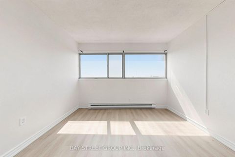 Photo 21 at 302 - 55 Sunny Glenway, Flemingdon Park, Toronto