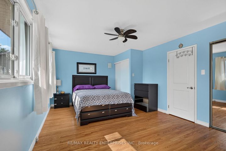 Photo 26 at 86 Bow River Crescent, Streetsville, Mississauga