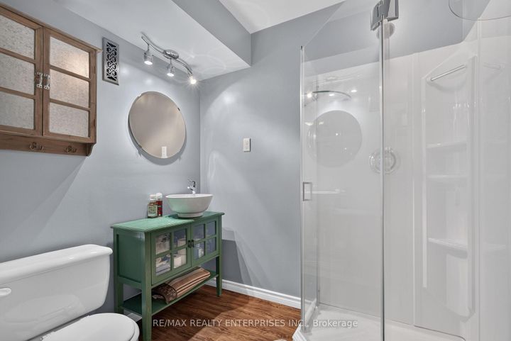 Photo 33 at 86 Bow River Crescent, Streetsville, Mississauga