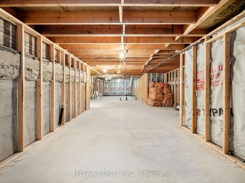 Photo 42 at 427 Crawford Street, Little Italy, Toronto
