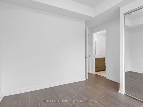 Photo 24 at 101 - 333 Sunseeker Avenue, Rural Innisfil, Innisfil