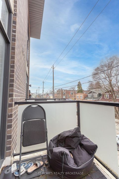 Photo 11 at 3 - 1321 Gerrard Street E, Coxwell, Toronto