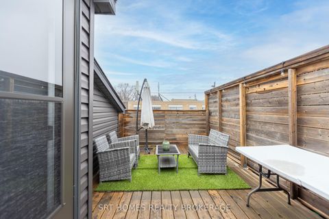 Photo 18 at 3 - 1321 Gerrard Street E, Coxwell, Toronto