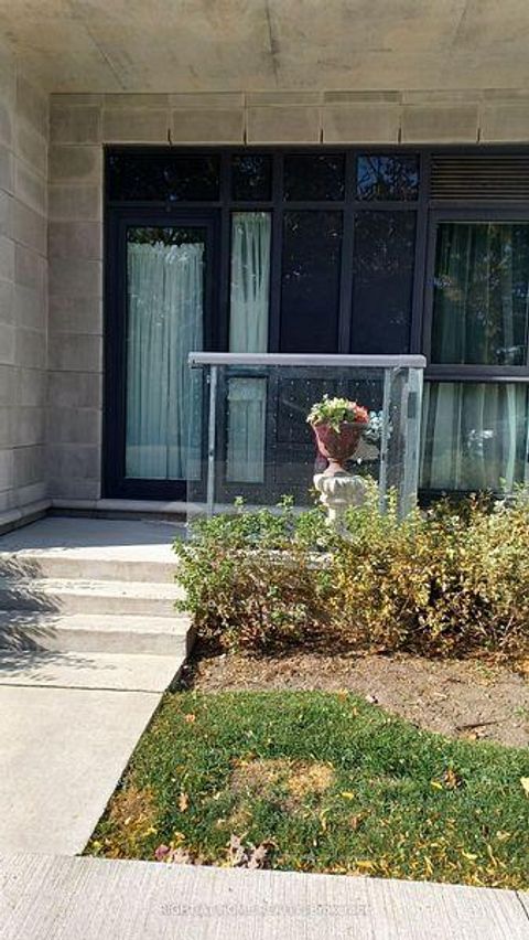 Photo 9 at 102 - 1400 Kingston Road, Cliffside, Toronto