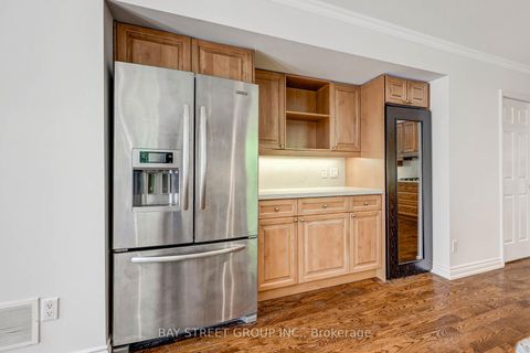 Photo 13 at 99 Grantbrook Street, Newtonbrook West, Toronto