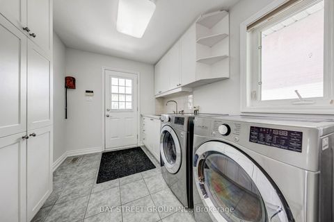 Photo 14 at 99 Grantbrook Street, Newtonbrook West, Toronto