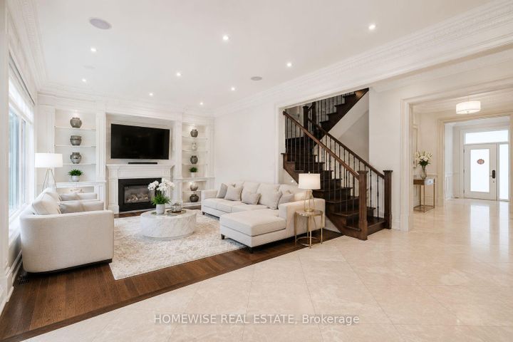 Photo 4 at 2706 Bayview Avenue, Windfields, Toronto
