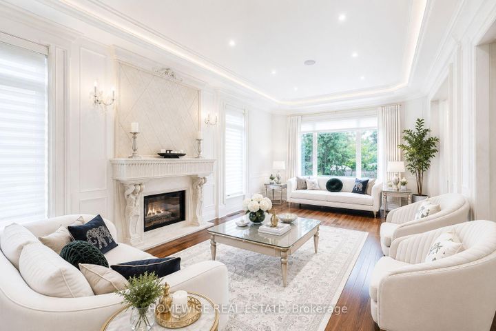 Photo 9 at 2706 Bayview Avenue, Windfields, Toronto