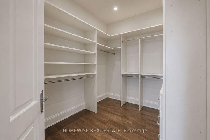 Photo 15 at 2706 Bayview Avenue, Windfields, Toronto