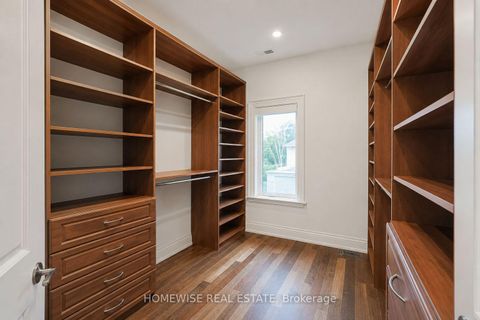 Photo 13 at 2706 Bayview Avenue, Windfields, Toronto