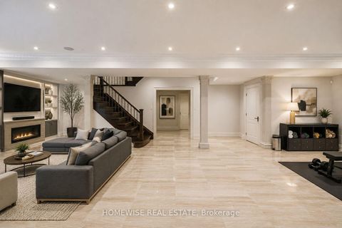 Photo 16 at 2706 Bayview Avenue, Windfields, Toronto