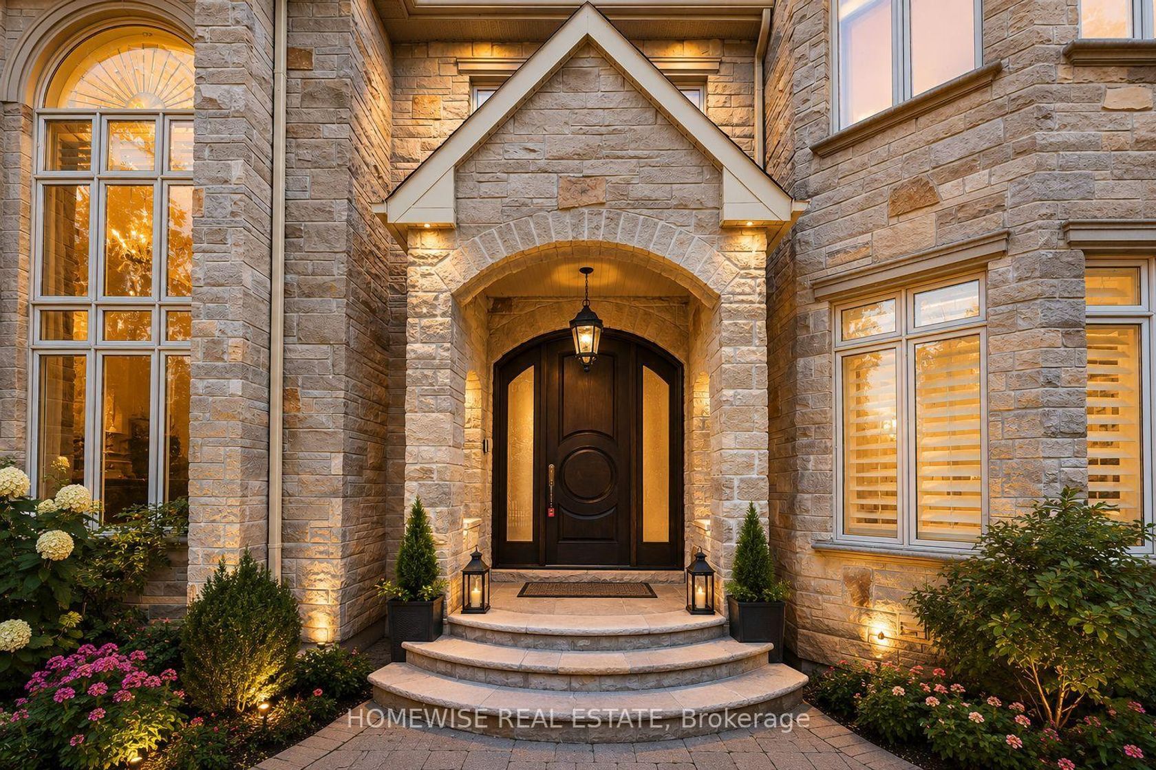 2706 Bayview Avenue, Windfields, Toronto 