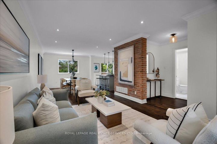 Photo 4 at 3896 Densbury Drive, Lisgar, Mississauga
