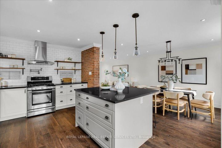 Photo 14 at 3896 Densbury Drive, Lisgar, Mississauga