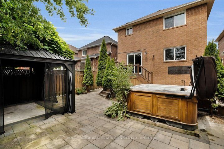 Photo 22 at 3896 Densbury Drive, Lisgar, Mississauga