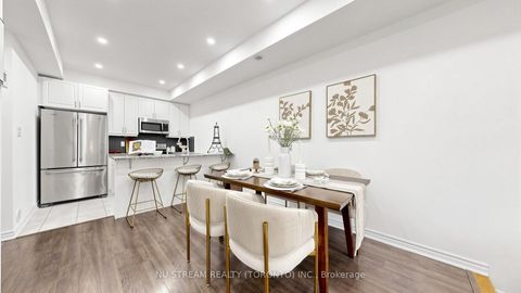 Photo 8 at 17 - 15 Heron Park Place, West Hill, Toronto