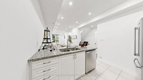 Photo 18 at 17 - 15 Heron Park Place, West Hill, Toronto