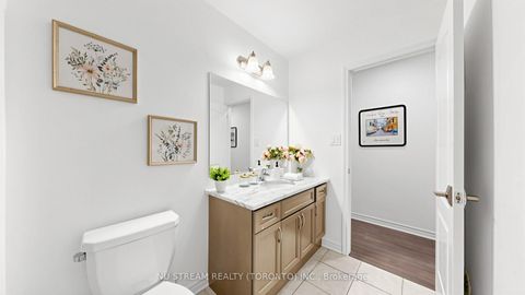 Photo 34 at 17 - 15 Heron Park Place, West Hill, Toronto