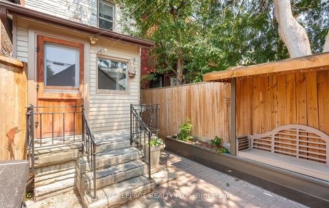Photo 16 at 39 Maria Street, Junction Area, Toronto