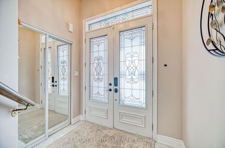Photo 1 at 72 Vandervoort Drive, Jefferson, Richmond Hill