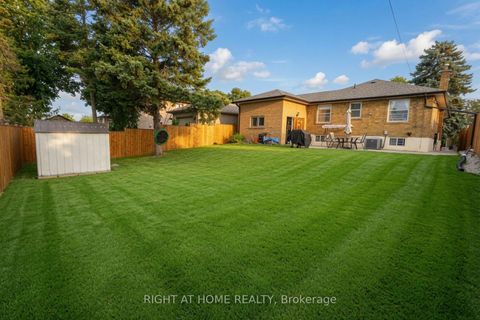 Photo 16 at 37 Garside Crescent, Amesbury, Toronto